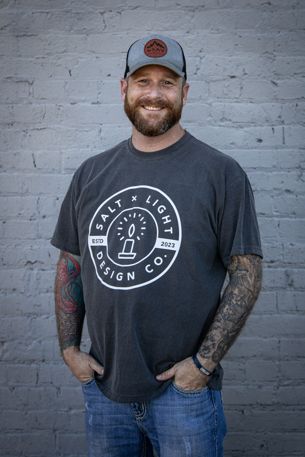 Logo Tee